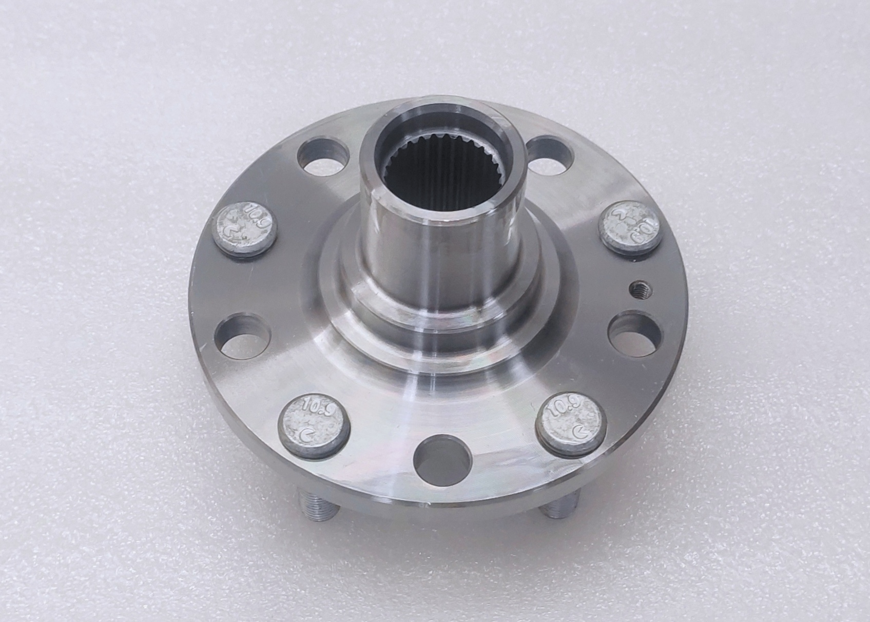 mzjzfouwjwak71vngvykex9ra04oal