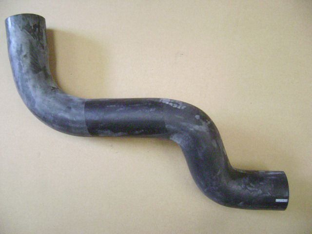 Патрубок радиатора верхний ховер 3. Верхний патрубок радиатора ховер н3. Нижний патрубок радиатора грейт волл ховер. Шланг радиатора верхний hover h5. Патрубок радиатора верхний ховер.